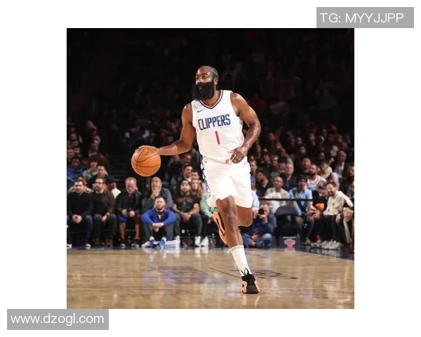 快船胜独行侠重回东部前列，展现强大实力